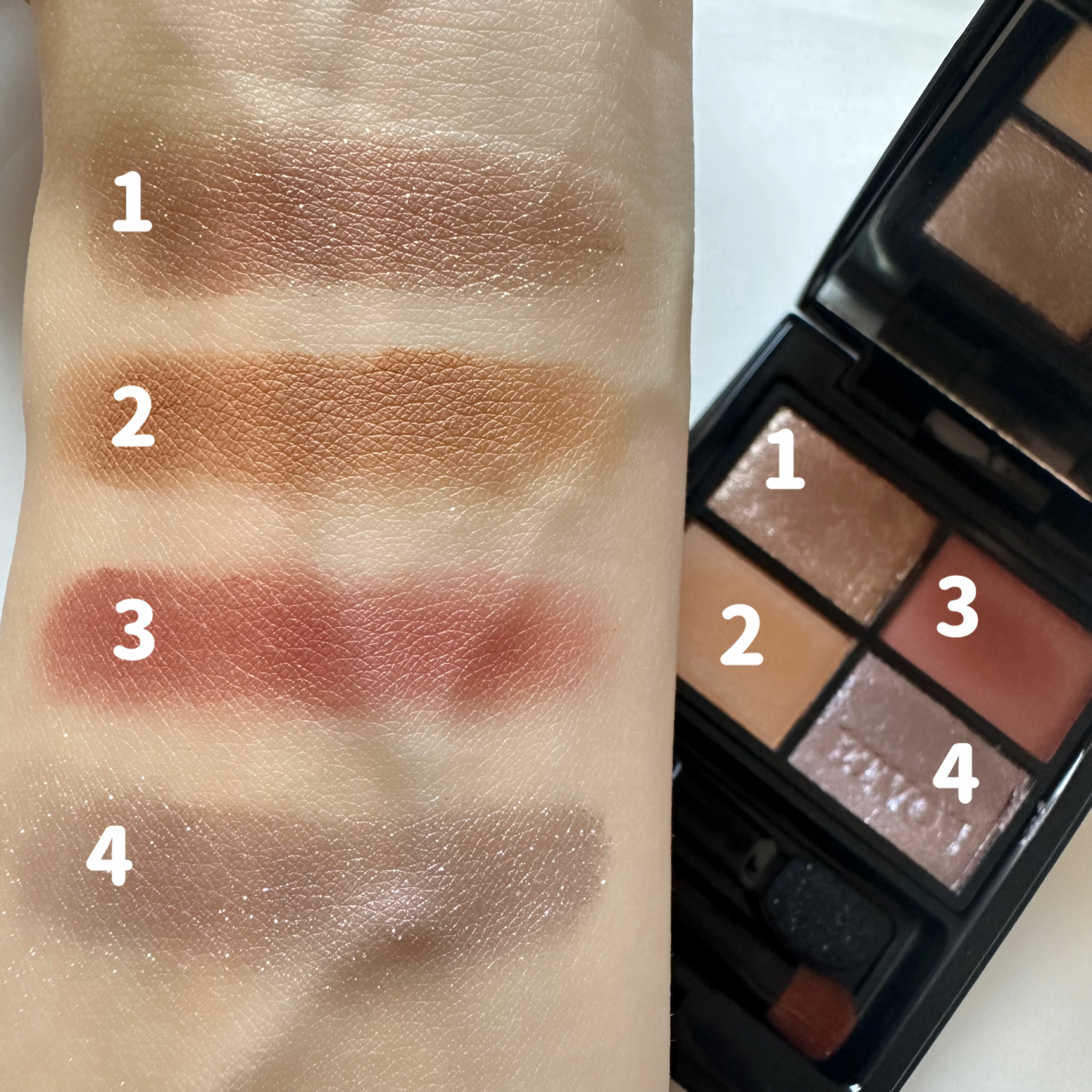 ミネラルクラッシィシャドー ヴィンテージグリッター/エトヴォス/アイシャドウパレットを使ったクチコミ（2枚目）