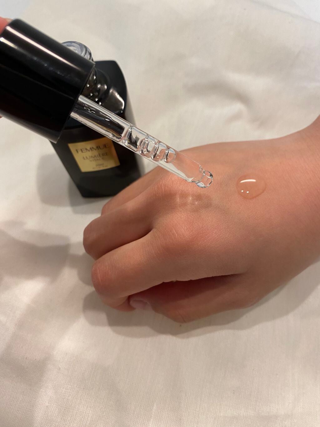 ルミエール ヴァイタルC/FEMMUE/ブースター・導入液を使ったクチコミ(2枚目)
