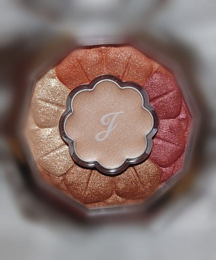 ジルスチュアート ブルームクチュール アイズ/JILL STUART/アイシャドウパレットを使ったクチコミ(3枚目)