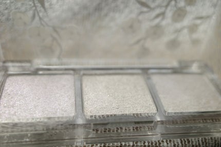 3色フローラアイパレット/LEEMEMBER/アイシャドウパレットを使ったクチコミ(2枚目)