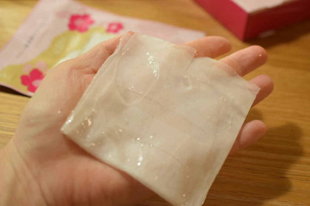 プレミアムジュレマスク(ローズ)/恵の本舗/シートマスク・パックを使ったクチコミ（2枚目）