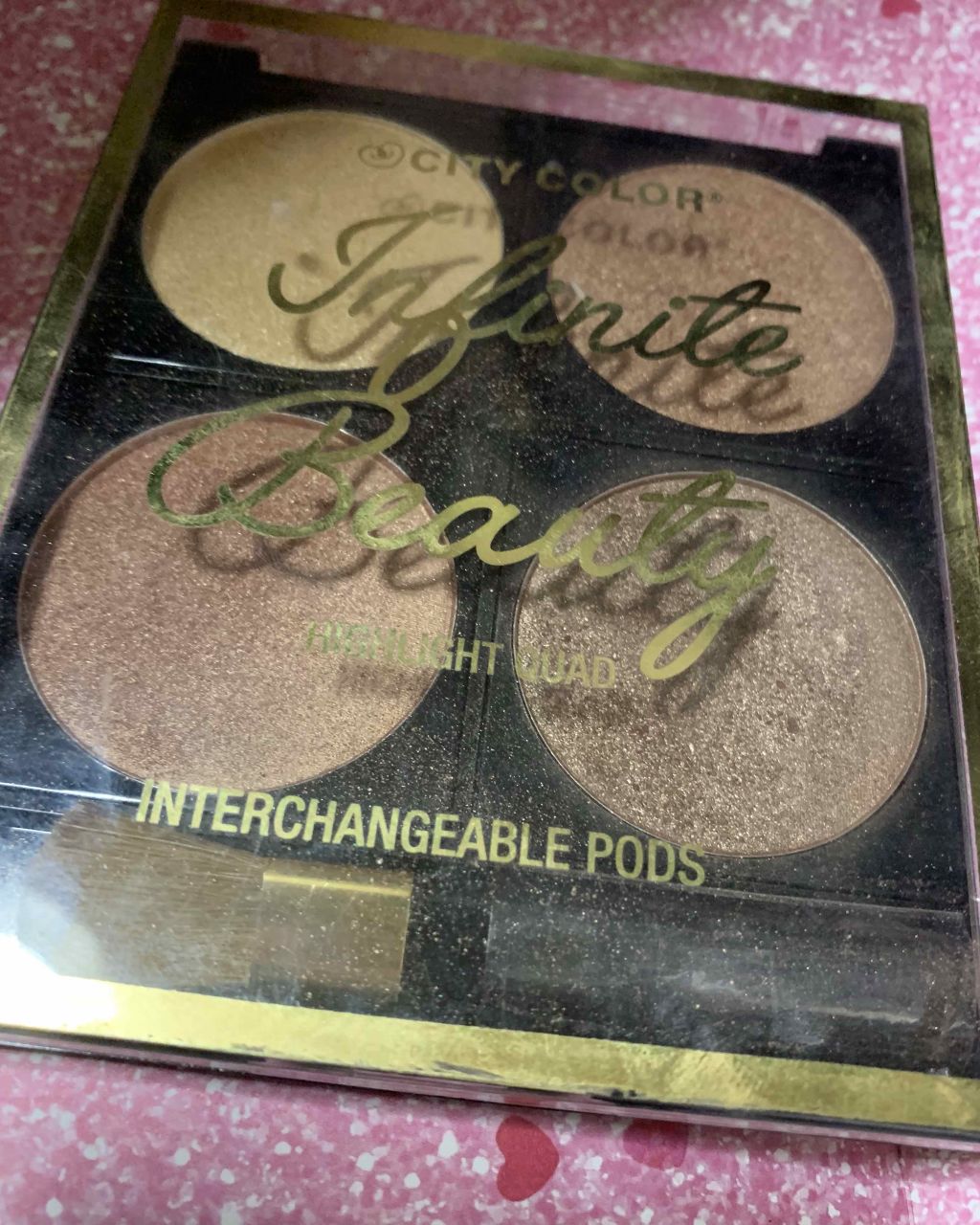 インフィニットビューティ/サンキューマート/アイシャドウパレットを使ったクチコミ(1枚目)