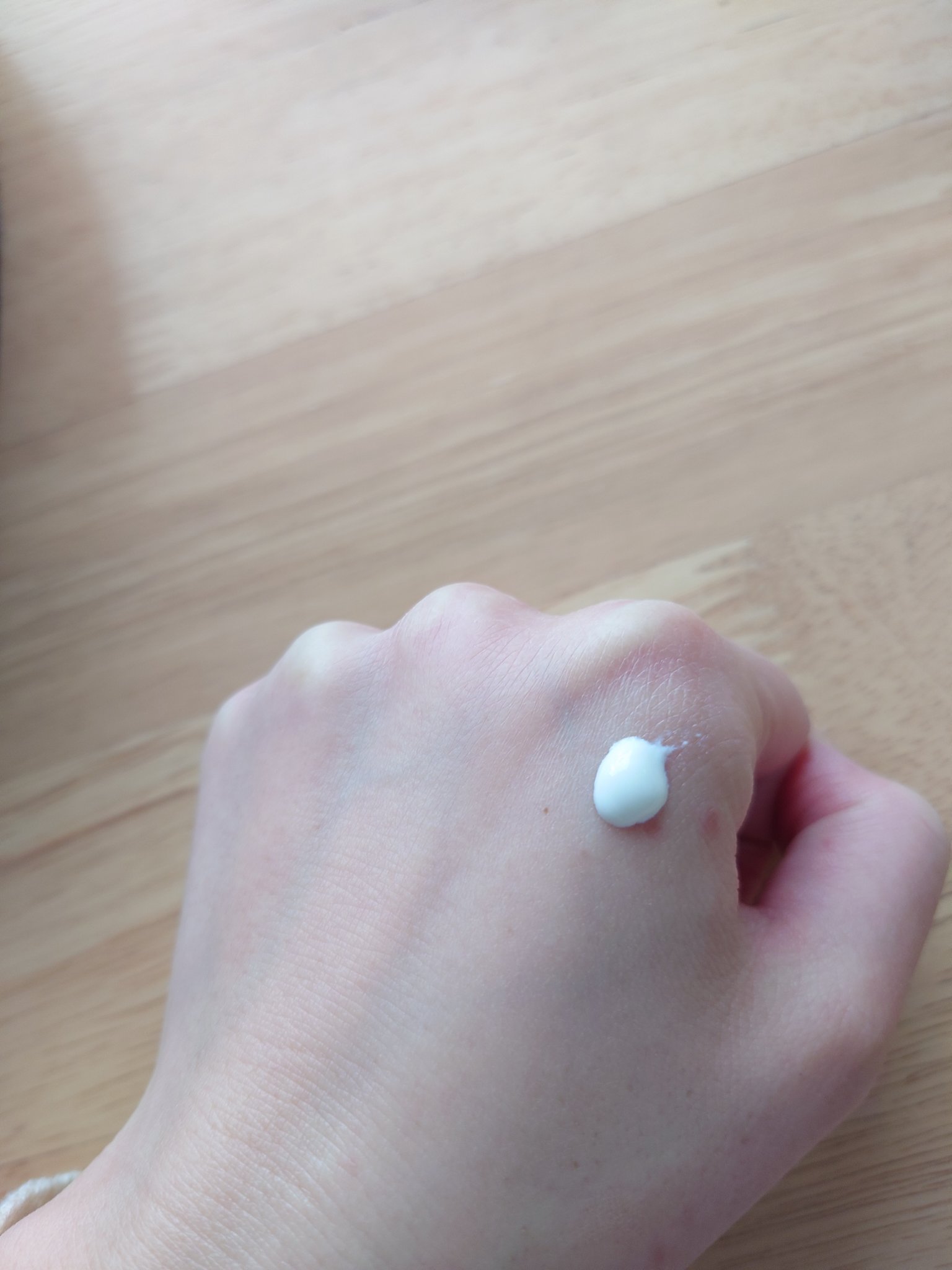 スムースフィット マルチシールド/cresc. by ASTALIFT/化粧下地を使ったクチコミ（3枚目）