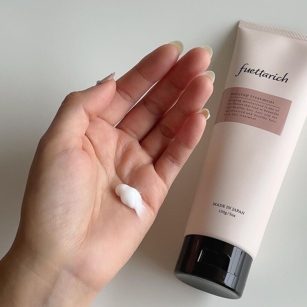 erikað£ð on LIPS ãã·ã£ã³ããŒãšäžç·ã«äœ¿çšäžð¥¹ðãã£ããããã¯ãªãŒã ã§æ¶²ã ããæ°ã«..ãïŒ2æç®ïŒ