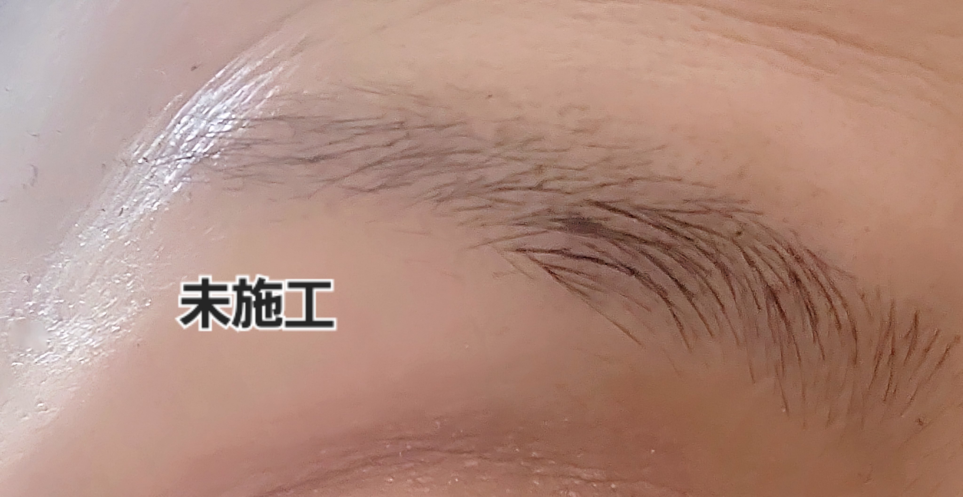 ビルダブロウ/MAYBELLINE NEW YORK/リキッドアイブロウを使ったクチコミ（1枚目）