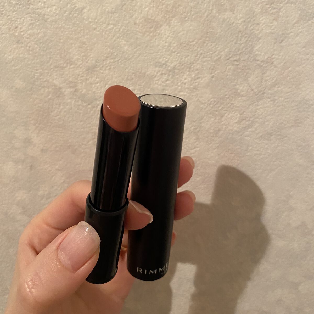 ラスティング フィニッシュ オイルモイスト ティント C/リンメル ロンドン/リップティントを使ったクチコミ（1枚目）