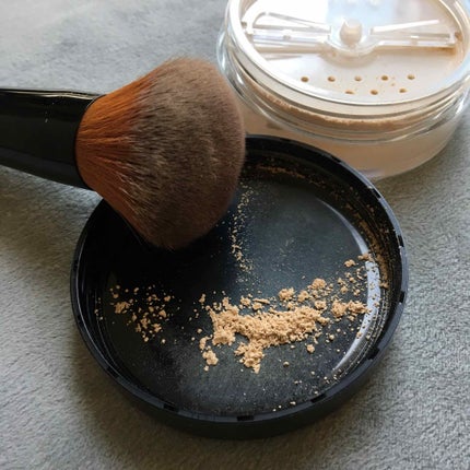 マットスムースミネラルファンデーション/エトヴォス/パウダーファンデーションを使ったクチコミ(3枚目)