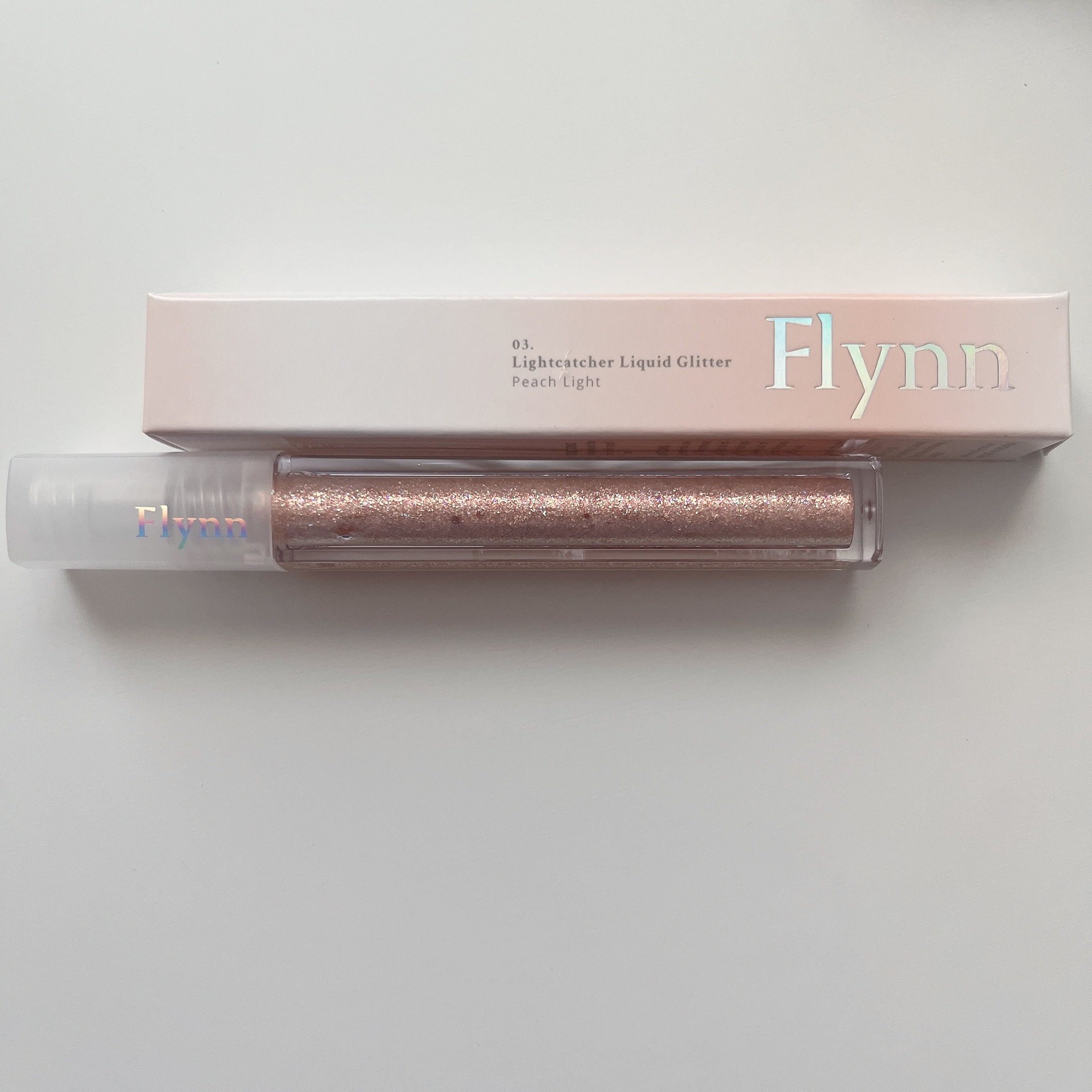 ライトキャッチャーリキッドグリッター/Flynn/グリッターを使ったクチコミ（2枚目）