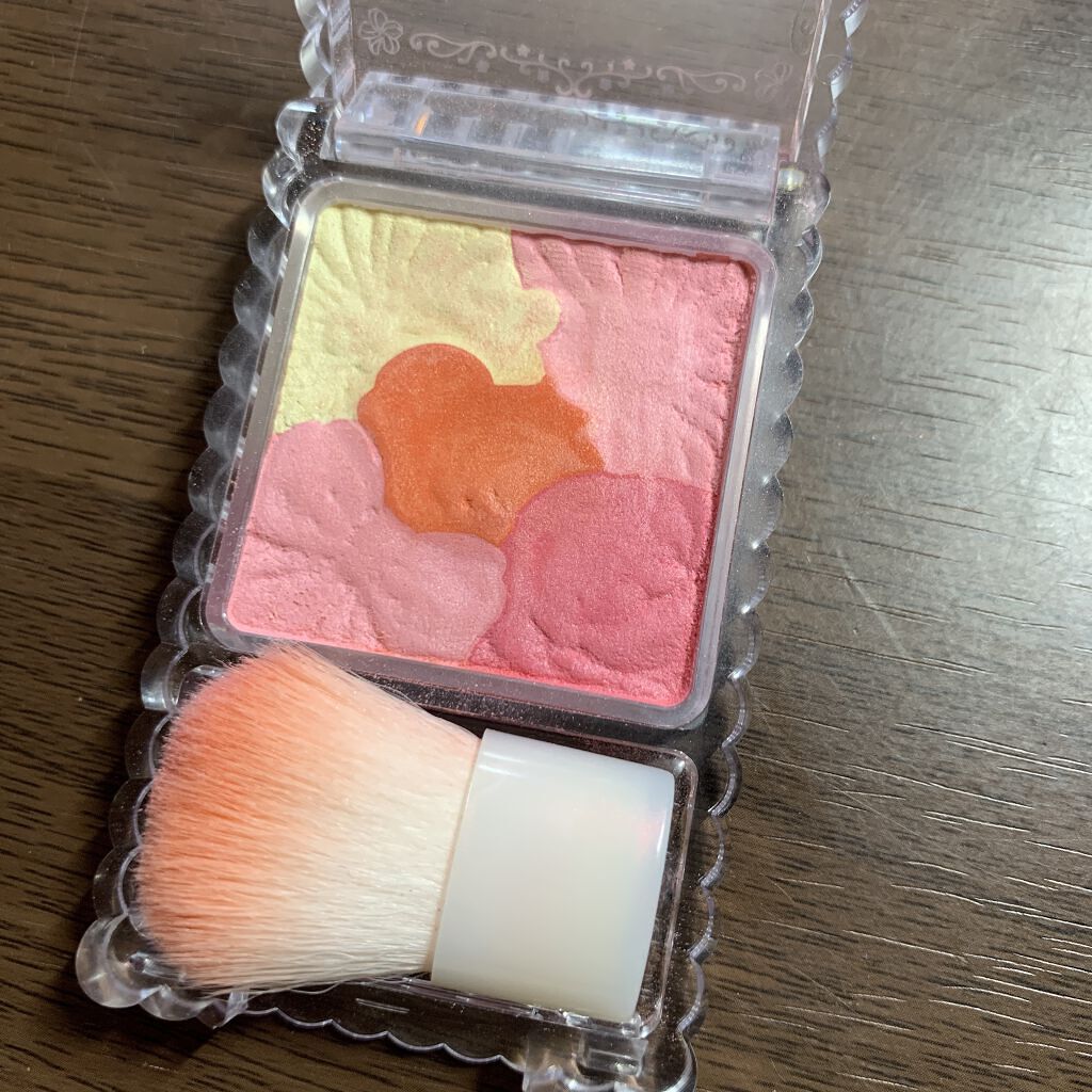 グロウフルールチークス 07 レモン＆チェリーフルール/キャンメイク/パウダーチークを使ったクチコミ（1枚目）