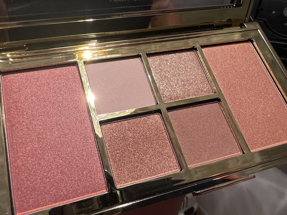 TOM FORD BEAUTY ソレイユ アイ カラー クォード  ソレイユ ブルロン コレクションのクチコミ「TOM FORD BEAUTY

ソレイユ アイ アンド チーク パレット ​
限定品 01A.....」（2枚目）