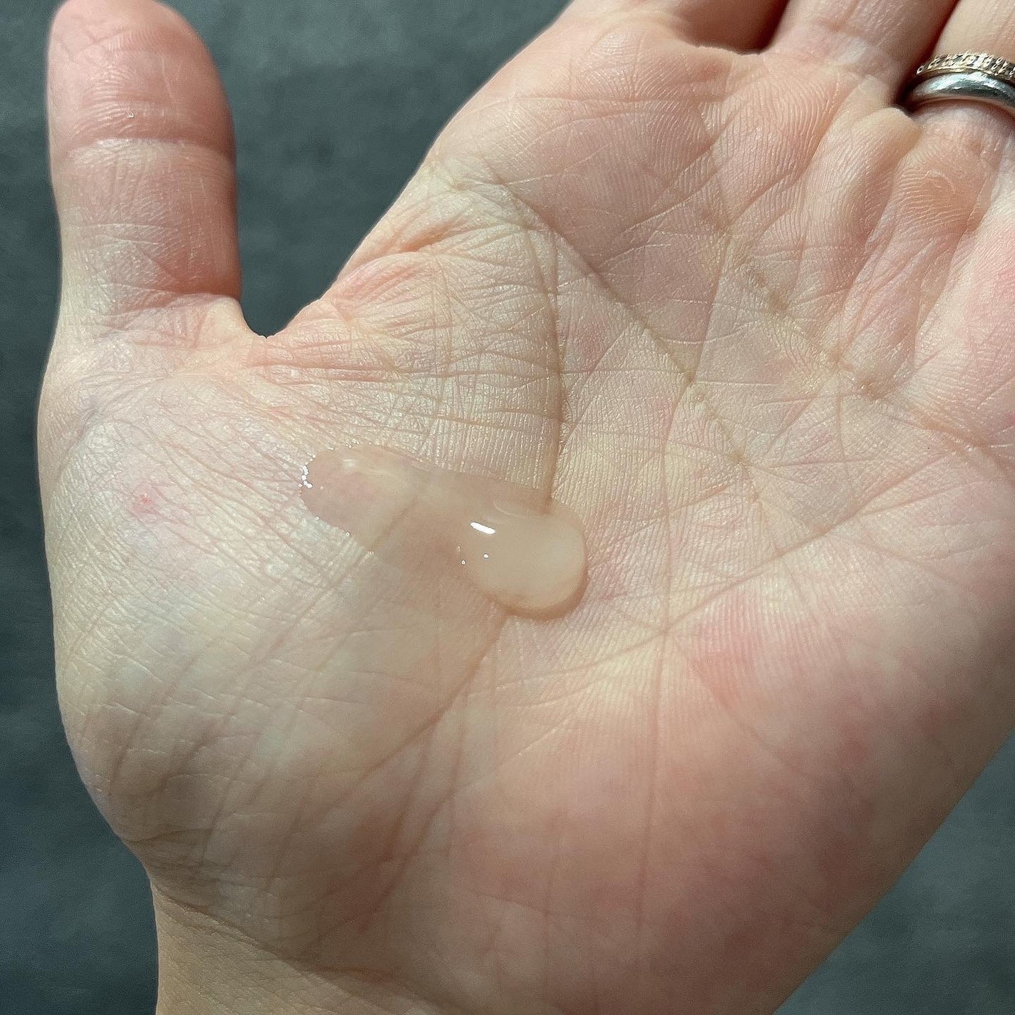 y.csm.s on LIPS 「、20NEO♡ニーゼロネオクールハイドレーティングボディジェル..」(4枚目)