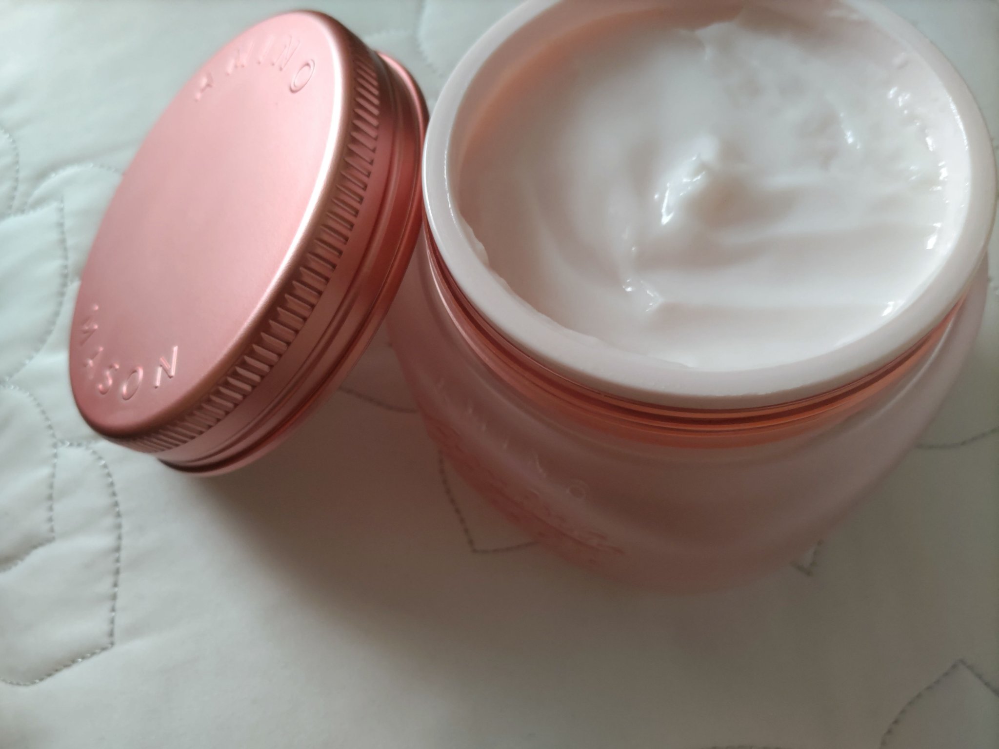 アミノメイソン プレミアムモイスト クリームマスク さくら /アミノメイソン/ヘアマスク・ヘアパックを使ったクチコミ（2枚目）