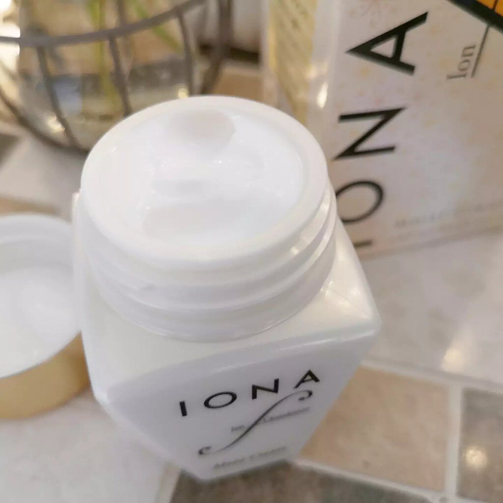 モイスト クリーム/イオナ エフ/フェイスクリームを使ったクチコミ（2枚目）