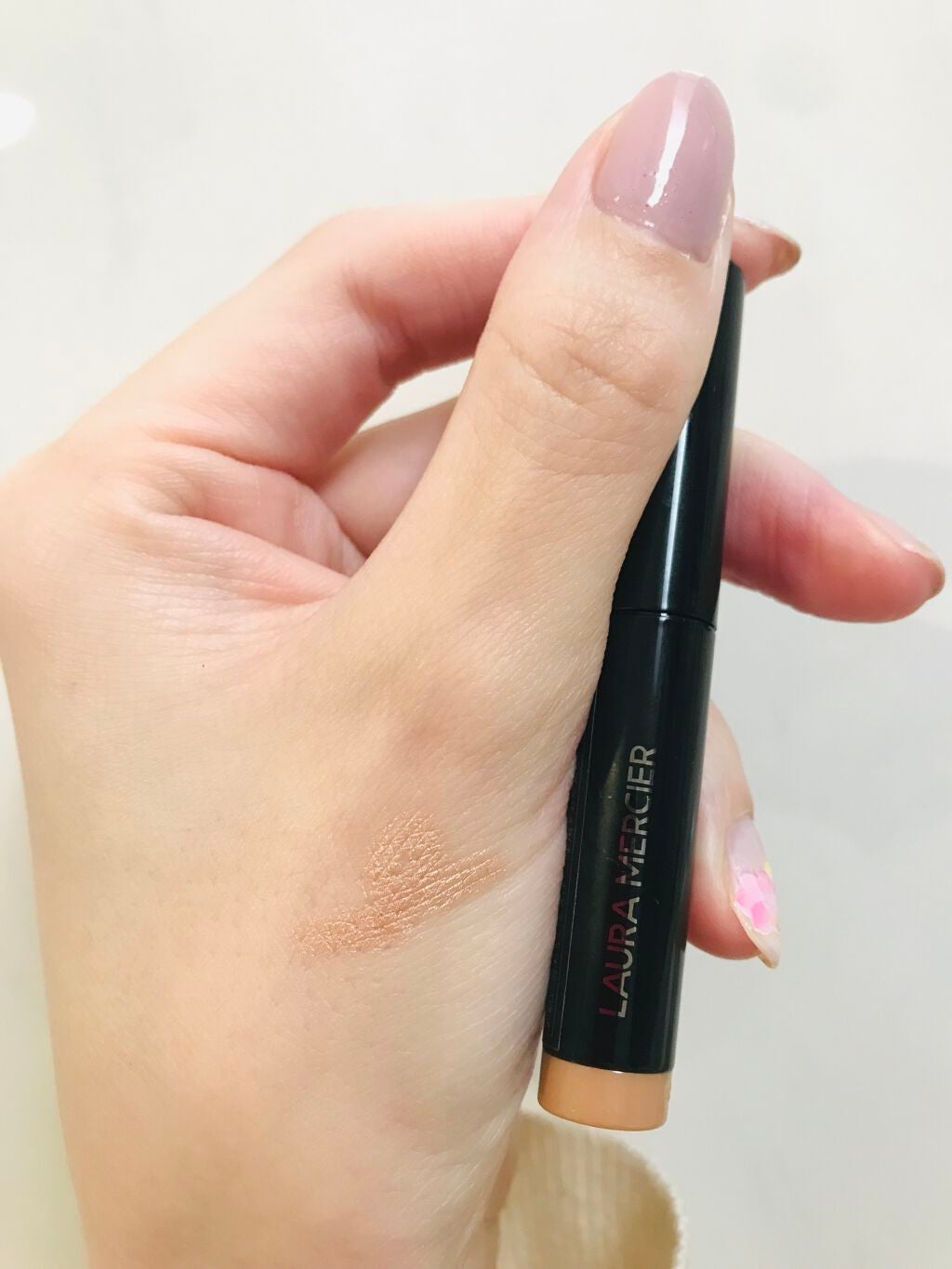 キャビアスティック アイカラー/ローラ メルシエ/スティックアイシャドウを使ったクチコミ(2枚目)