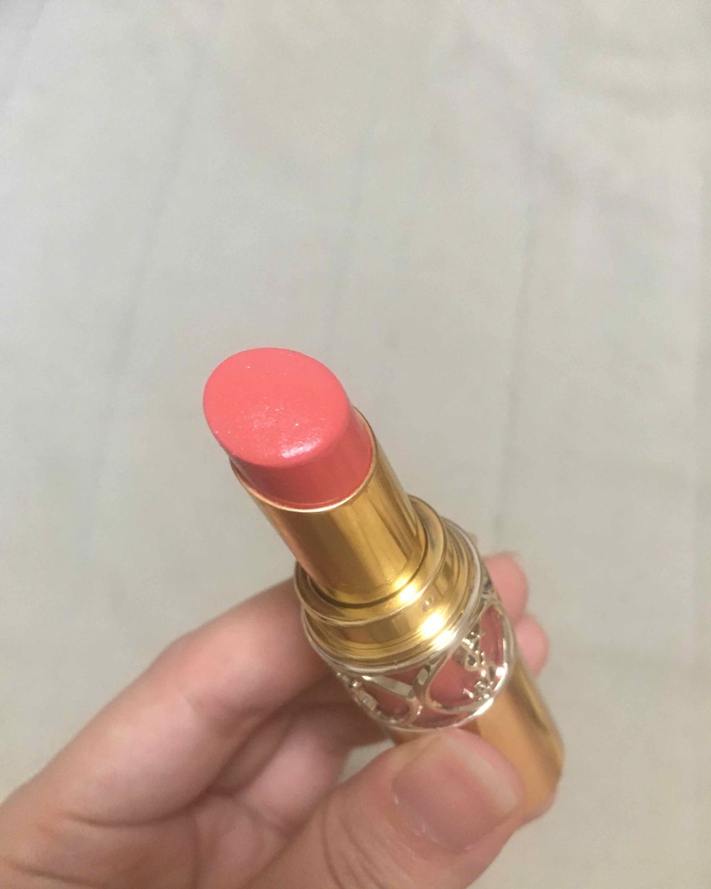 ルージュ ヴォリュプテ シャイン/YVES SAINT LAURENT BEAUTE/口紅を使ったクチコミ(4枚目)