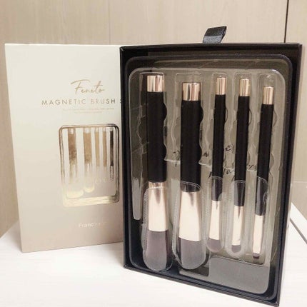 フェネート マグネティック メイクアップブラシセット ブラック(5本組)/フランフラン/メイクブラシを使ったクチコミ(1枚目)