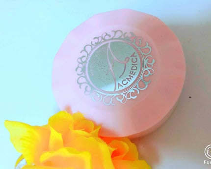 アクメディカ 薬用 フェイスパウダー クリア/ナリスアップ/パウダーファンデーションを使ったクチコミ(1枚目)