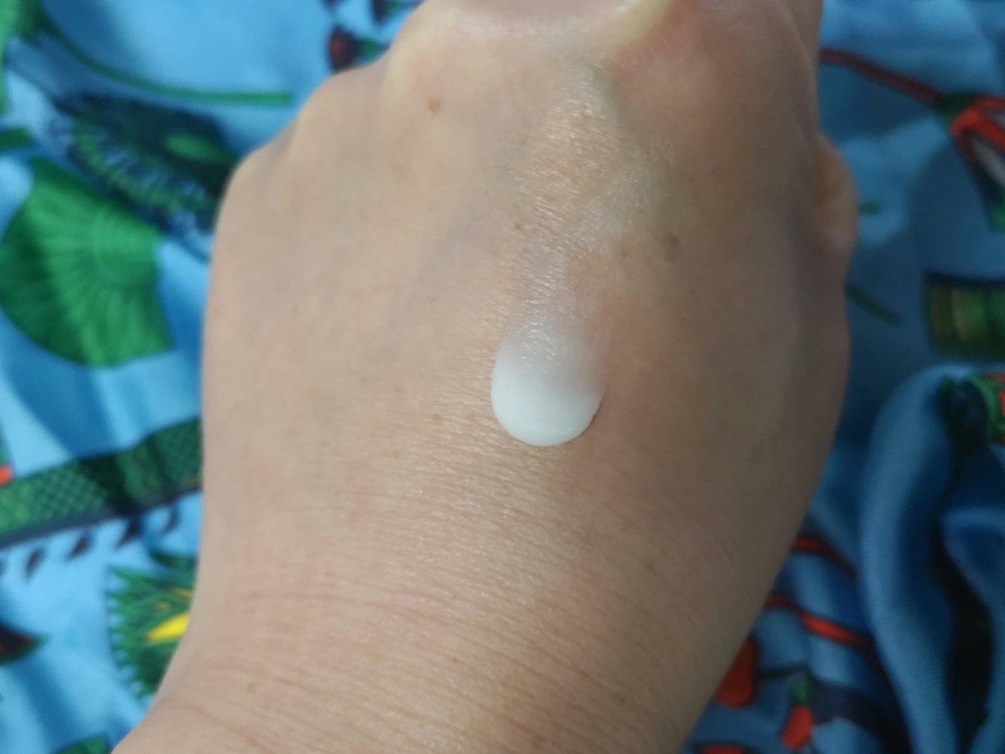 ライトリフレクティング プリズマティックパウダー/NARS/プレストパウダーを使ったクチコミ(3枚目)