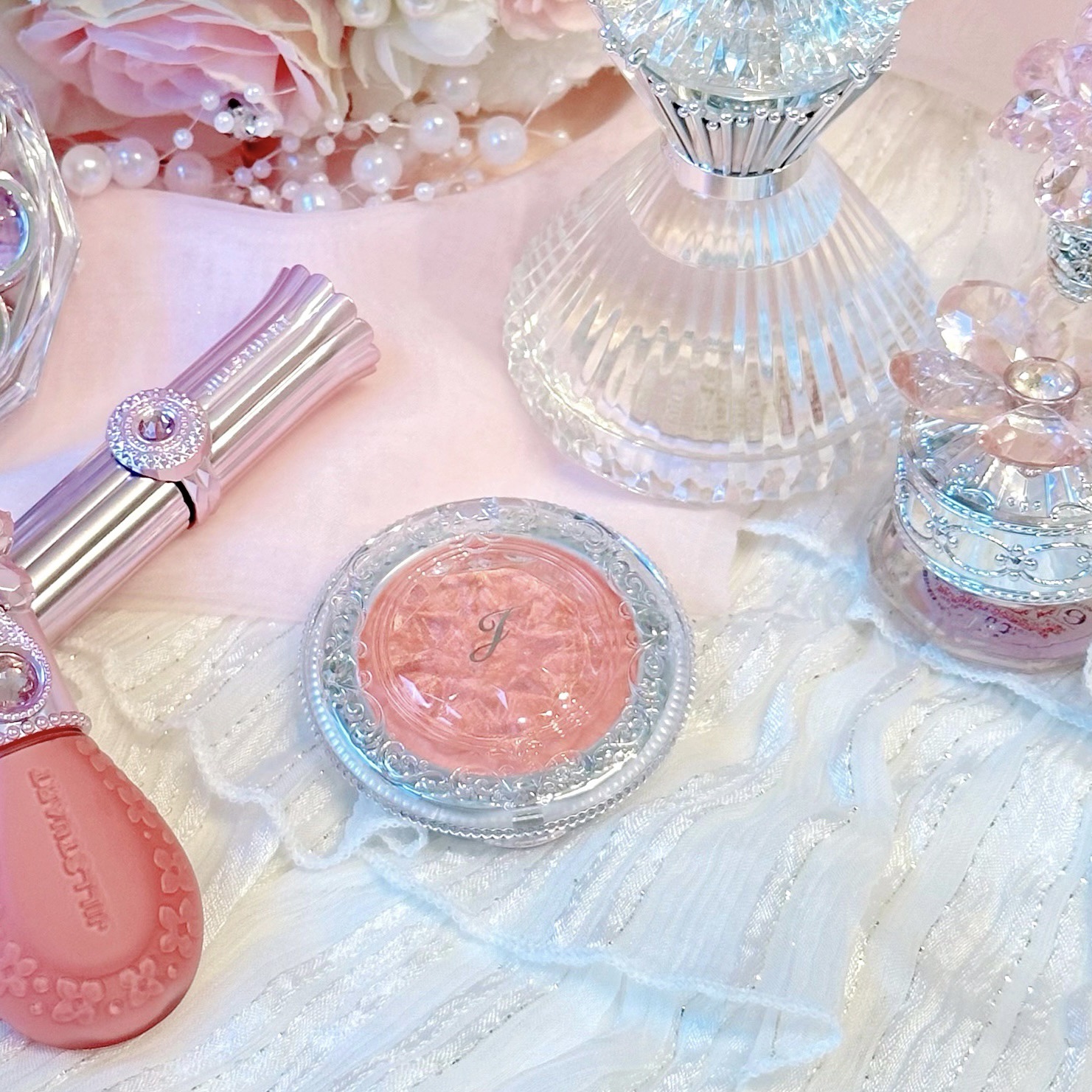 ジルスチュアート　メルティシマー ブラッシュ 03 afternoon walk/JILL STUART/パウダーチークを使ったクチコミ（2枚目）