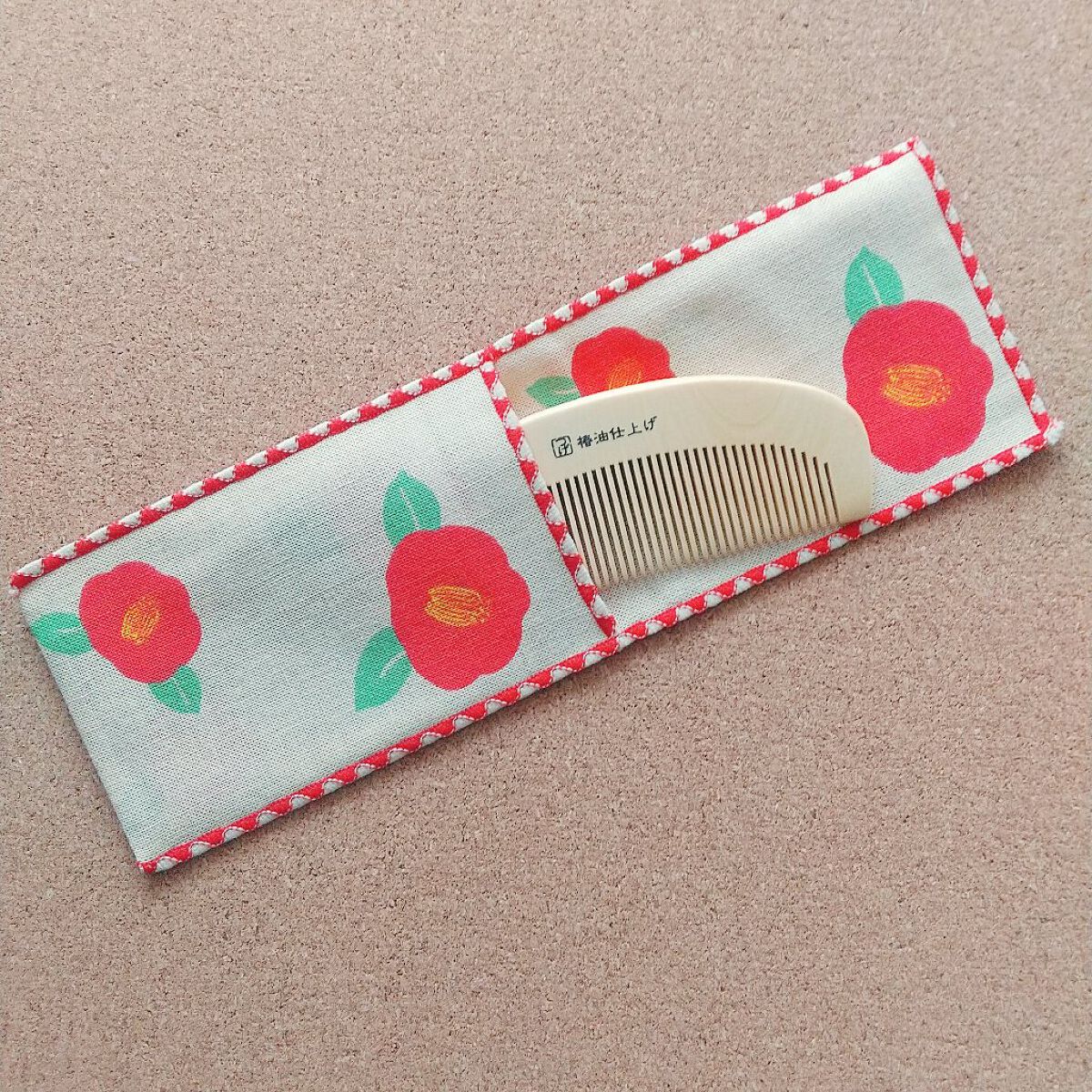 椿油仕上げ つげ櫛/ジェイローゼ（ハウスオブローゼ）/ヘアコームを使ったクチコミ（2枚目）