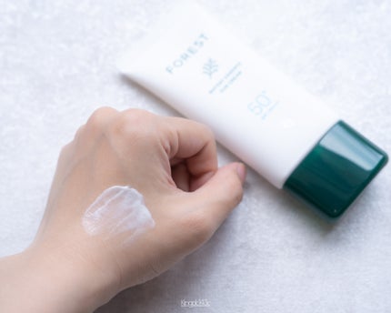 ウォータリーエッセンスUVクリーム/FoRest by Greenfinger/日焼け止めクリームを使ったクチコミ(4枚目)