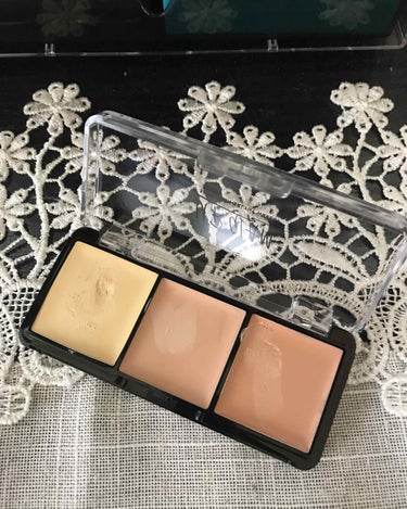 UR GLAM　CONCEALER PALETTE/U R GLAM/パレットコンシーラーを使ったクチコミ（2枚目）