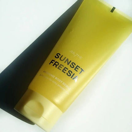 パフュームボディスクラブ/JUL7ME/ボディスクラブを使ったクチコミ(2枚目)