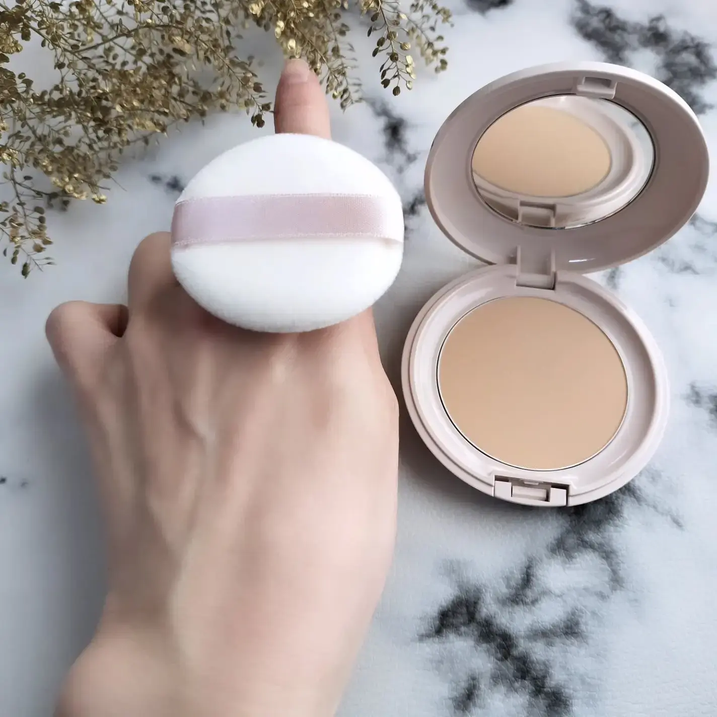 毛穴パテ職人 フィットスキンBBパウダー/毛穴パテ職人/プレストパウダーを使ったクチコミ(3枚目)