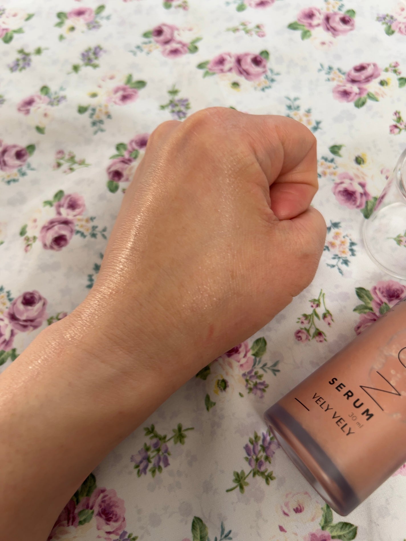 ハリケアコラーゲンサンセラム/VELY VELY/日焼け止めジェルを使ったクチコミ(5枚目)