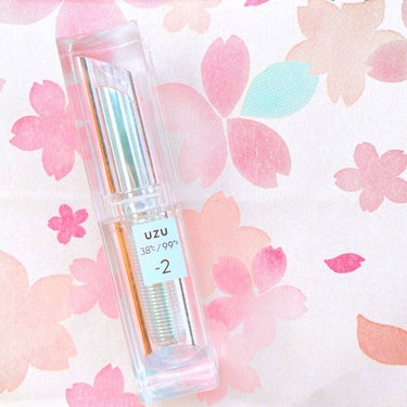 
🌸UZU 38°C/99°F
LIPSTICK ＜Tokyo edition＞
-2:brown🌸

今回はこのリップのレビューです🙃

このリップは友達に誕プレで頂きました😍
私が深い赤のリップ欲し