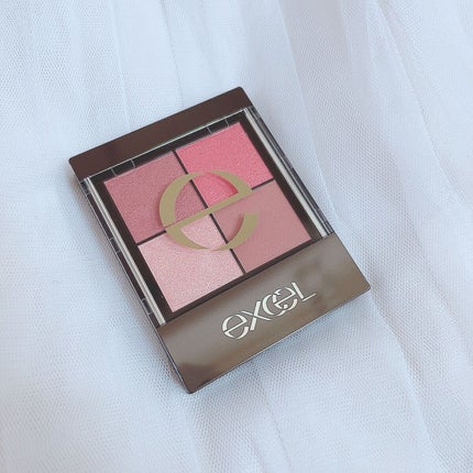 リアルクローズシャドウ/excel/アイシャドウパレットを使ったクチコミ(2枚目)