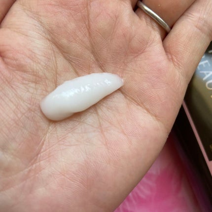 THE BEAUTY 髪のキメ美容プレミアムトリートメント<モイストリペアプレミアム>/エッセンシャル/洗い流すヘアトリートメントを使ったクチコミ(2枚目)