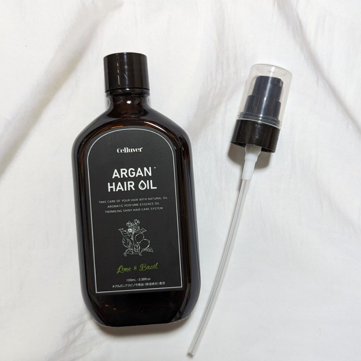 男女使えるヘアオイルの紹介
セルラヴァー ARGヘアオイル 07クロエ
爽やかなライムとフレッシュなバジルの香り

アルガンオイル配合のヘアオイル🌿‬
8種類の植物性シードオイルも配合
パサパサだったのが使うたびに艶やかで元気な髪になった