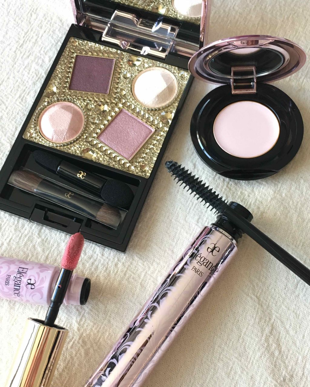 モーヴフルール コフレ/Elégance/メイクアップキットを使ったクチコミ（2枚目）