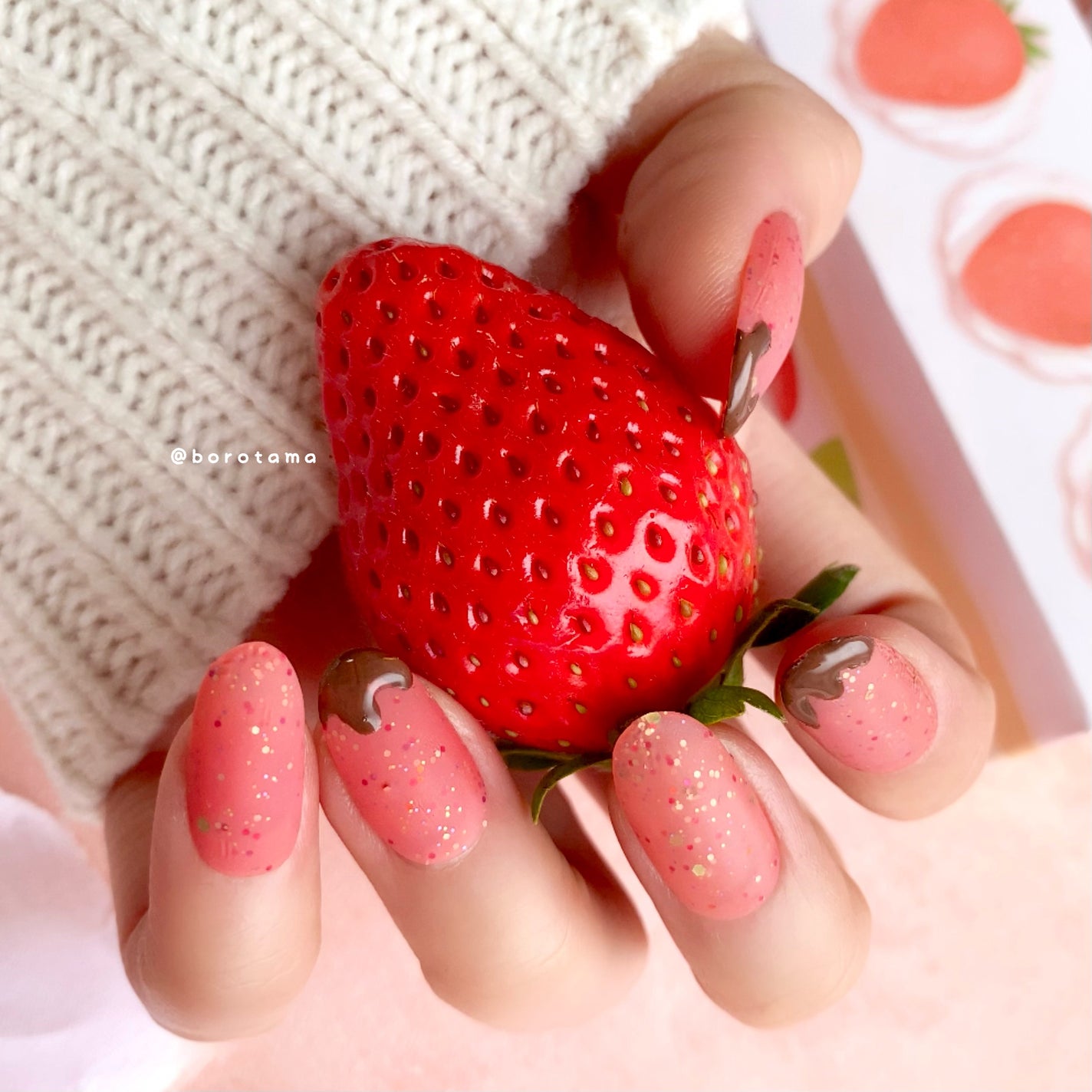 カラフルネイルズ/キャンメイク/マニキュアを使ったクチコミ(2枚目)