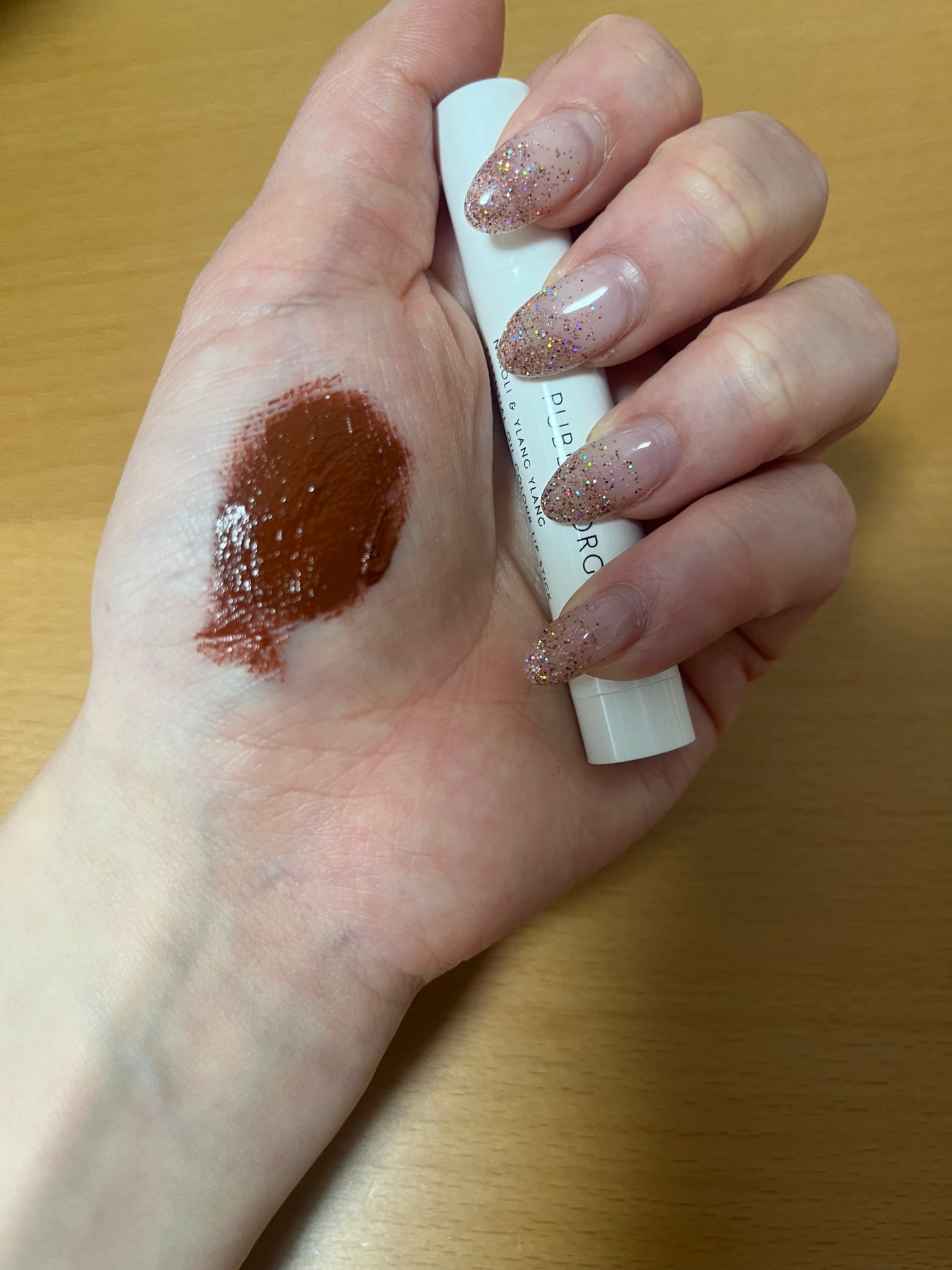 ザ パブリック オーガニック 精油カラーリップスティック/THE PUBLIC ORGANIC/リップクリームを使ったクチコミ(3枚目)