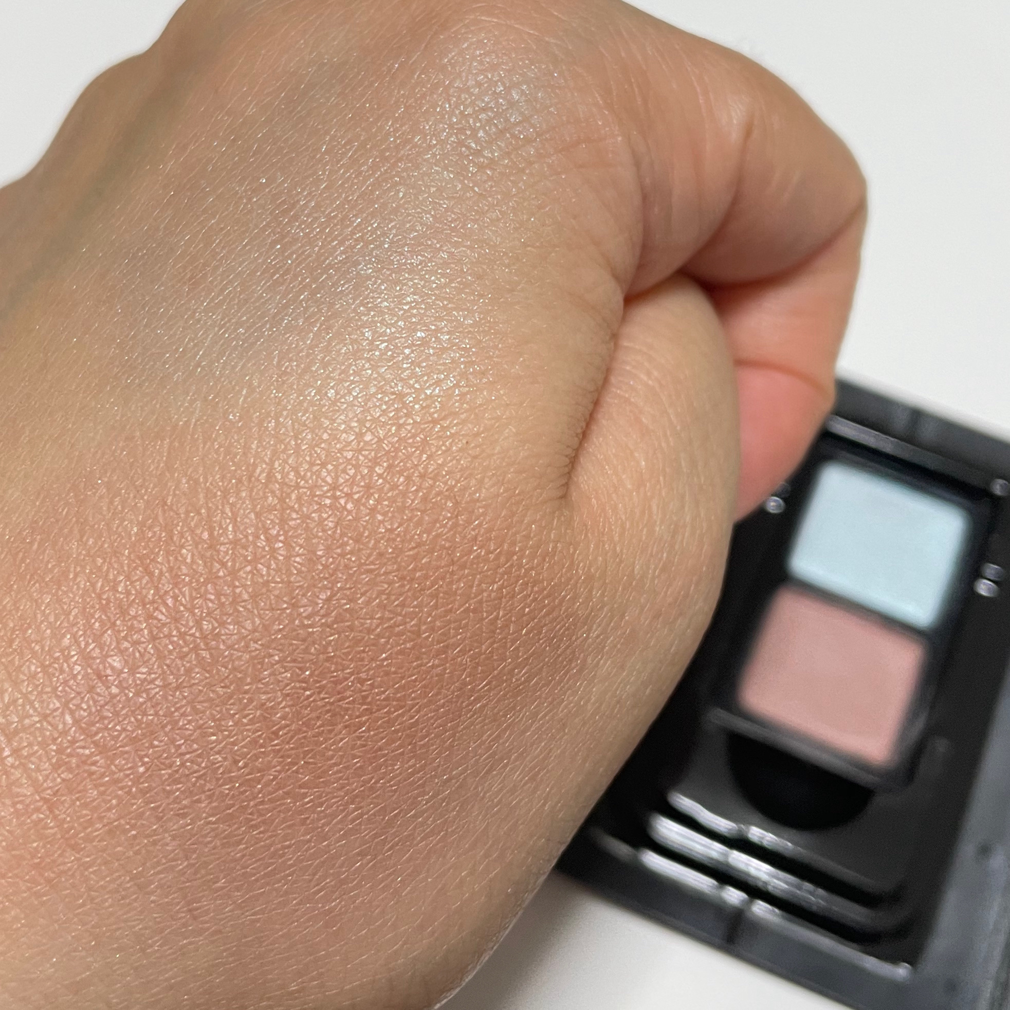 カネボウ アイカラーデュオ 25 Gentle Drizzle/KANEBO/アイシャドウパレットを使ったクチコミ（3枚目）