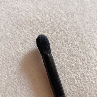 UR GLAM　DUO EYESHADOW BRUSH A（デュオアイシャドウブラシA）/U R GLAM/メイクブラシを使ったクチコミ（2枚目）