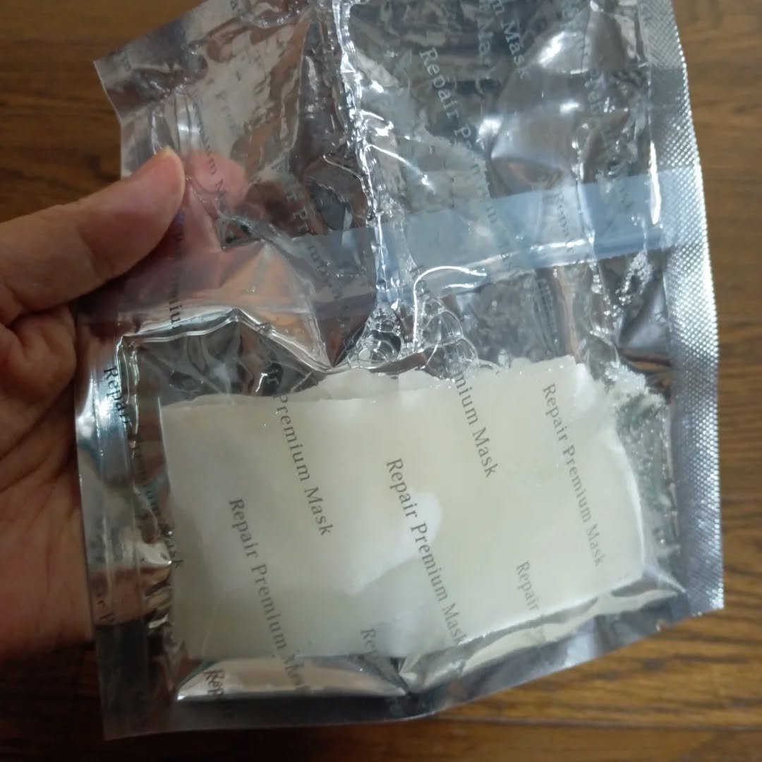 リソウ リペアプレミアムマスク/リソウコーポレーション/シートマスク・パックを使ったクチコミ（3枚目）
