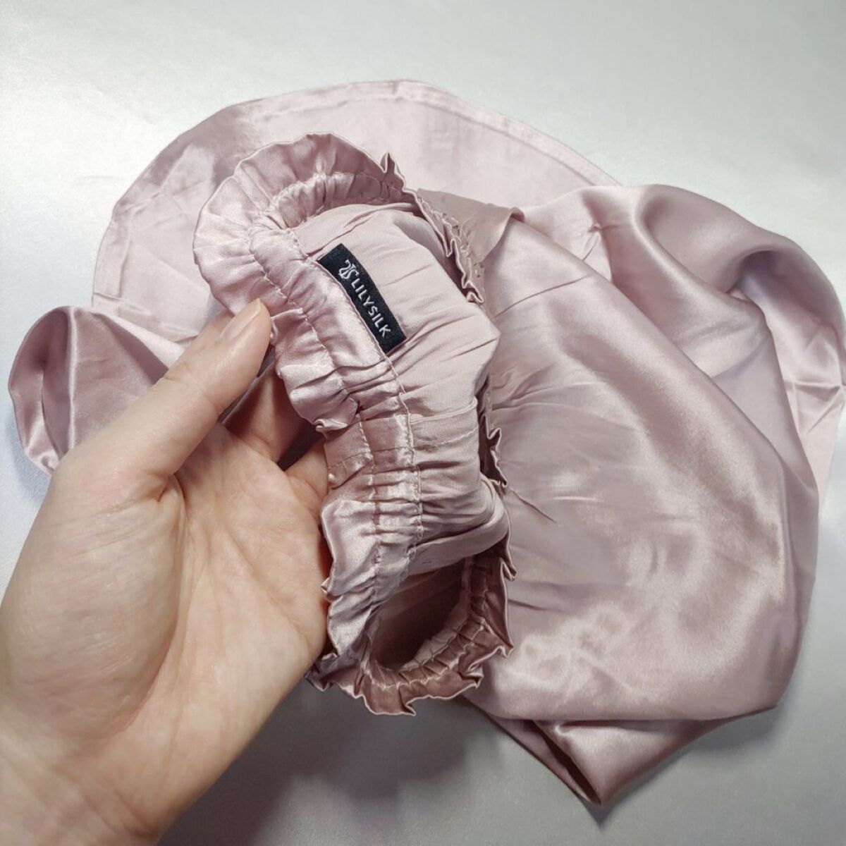 シルク ナイトキャップ ロングヘア用/LilySilk/ヘアケアグッズを使ったクチコミ（2枚目）