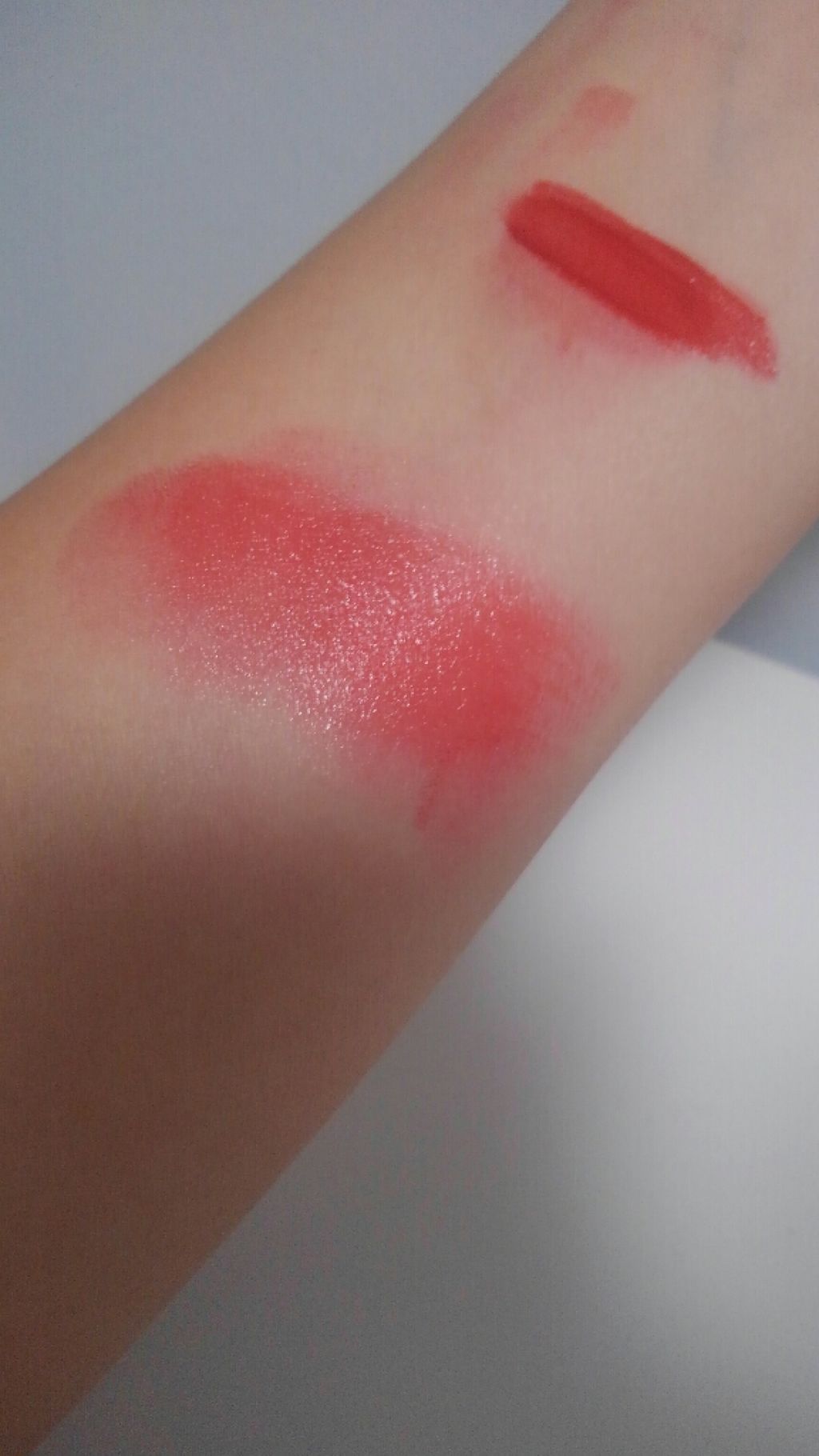 カラフルビビッドティント/ETUDE/口紅を使ったクチコミ（3枚目）