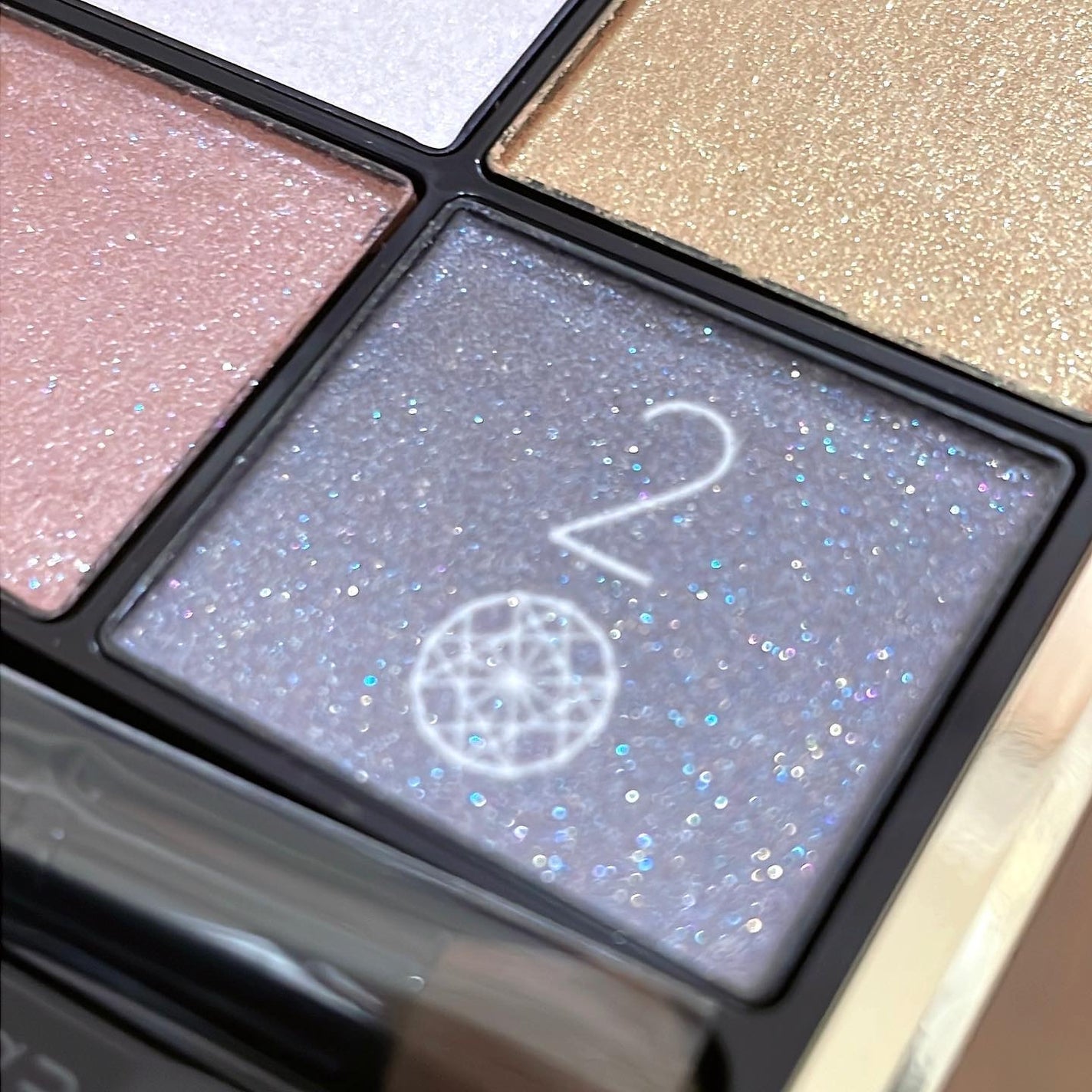シグニチャー カラー アイズ/SUQQU/アイシャドウパレットを使ったクチコミ(6枚目)