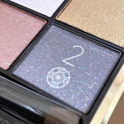 シグニチャー カラー アイズ/SUQQU/アイシャドウパレットを使ったクチコミ(6枚目)