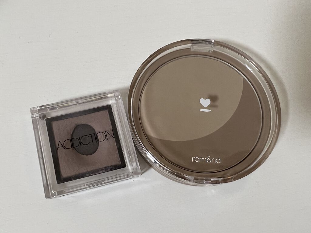 アディクション ザ アイシャドウ 22 Dusty Rose (M) /ADDICTION/単色アイシャドウを使ったクチコミ（1枚目）