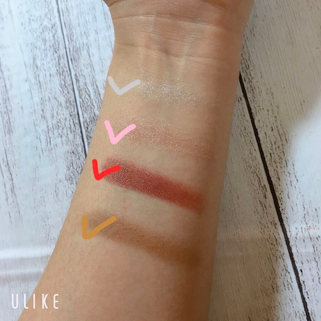 かおりん on LIPS 「待ってました!新作アイカラーレーション!!いつもワンシーズン先..」(2枚目)