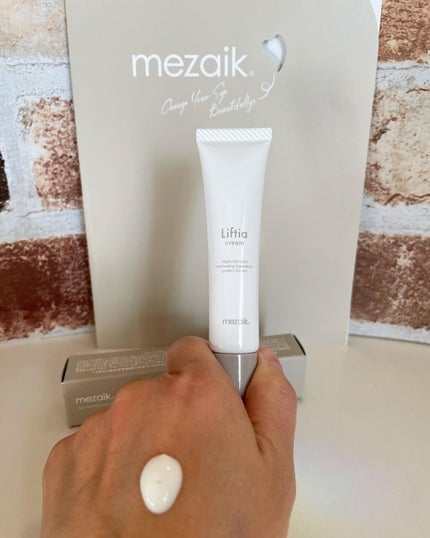 リフティアクリーム(目元用クリーム )/メザイク/アイケア・アイクリームを使ったクチコミ(2枚目)