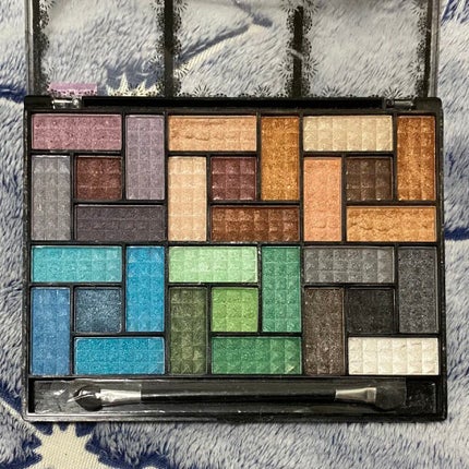 シェイディーレディーパレット VoL.2/the Balm/単色アイシャドウを使ったクチコミ(4枚目)