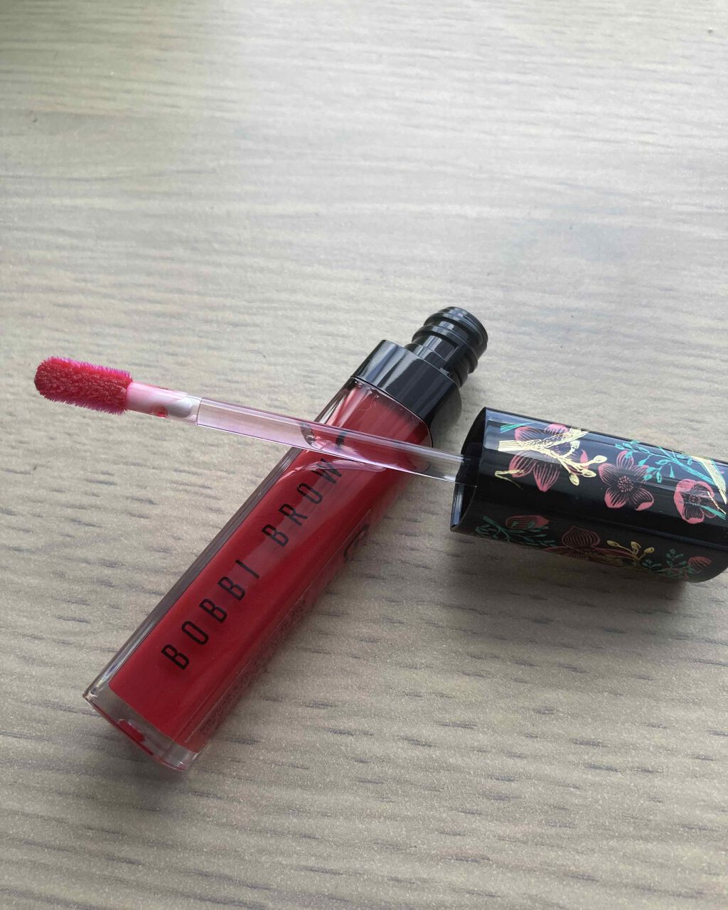 クラッシュドオイル インフューズド グロス L02 レッドハイビスカス/BOBBI BROWN/リップグロスを使ったクチコミ（1枚目）