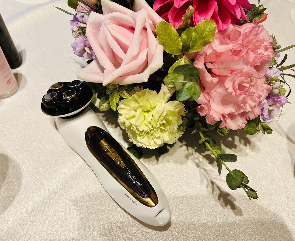 Miss Arrivo THE WRAITH/ARTISTIC＆CO./美顔器・マッサージを使ったクチコミ（2枚目）