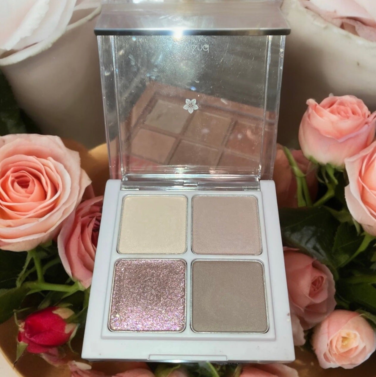 ベターザンアイズ 韓服エディション/rom&nd/アイシャドウパレットを使ったクチコミ(2枚目)